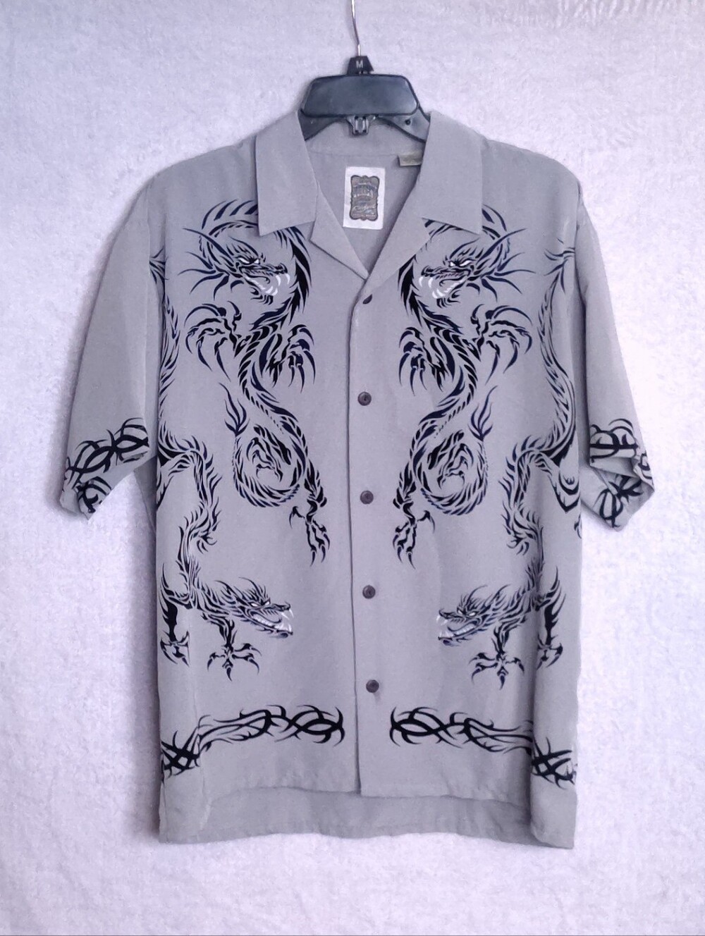 Ocean Current Gray Short-Sleeve Button-Down Shirt with Black Dragon Print